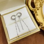 Cube molecular tassel long ear clip